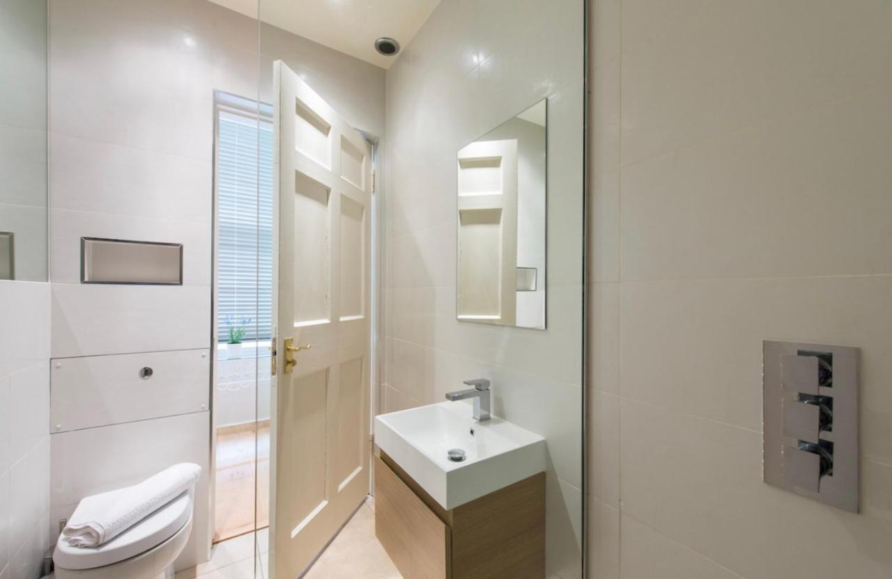 Luxurious City Centre Self Catering Apartment Edinburgh Exterior photo